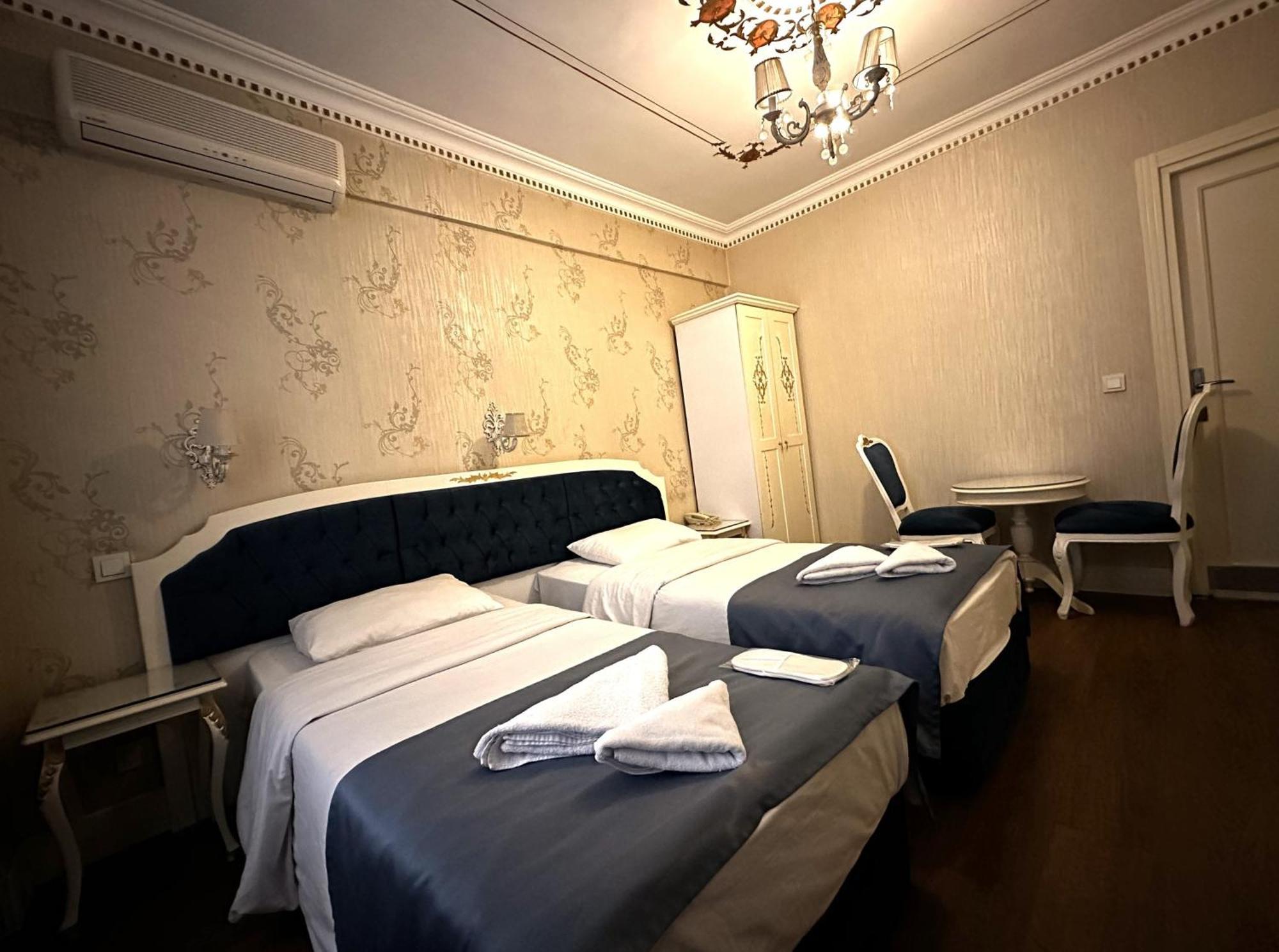 The Istanbul Alyon Hotel Taksim Exterior foto